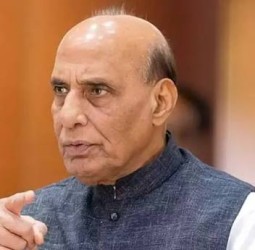 வாக்குத்திருட்டு குற்றச்சாட்டு: ராகுல் காந்தி தேர்தல் ஆணையத்தில் புகார் அளிக்கலாம் - ராஜ்நாத் சிங்