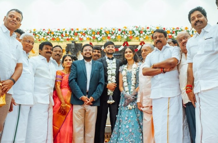 முன்னாள் அமைச்சர் நல்லுசாமி இல்லத் திருமண விழா