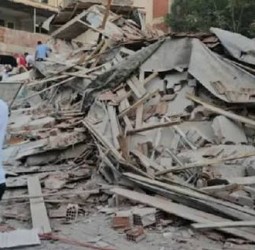 கொல்கத்தாவில் பயங்கர நிலநடுக்கம்: வீடு, கட்டிடங்கள் குலுங்கின