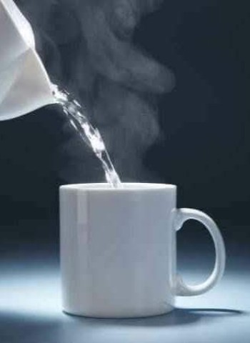 வெந்நீரில் இவ்வளவு விஷயம் இருக்கா…?...!!