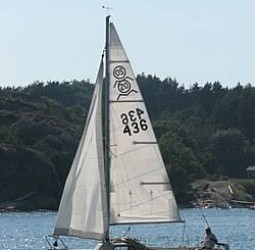 ஓடமும் ஒரு நாள்