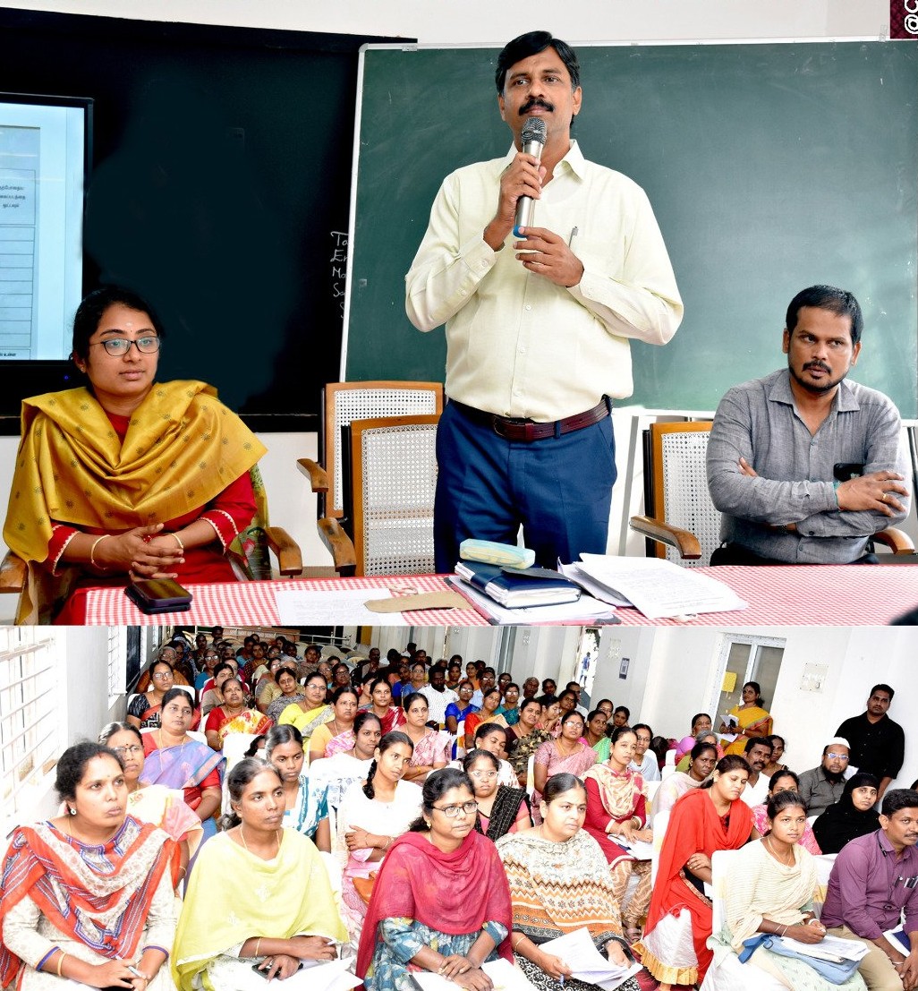 ஈரோடு அரசு மாதிரி மேல்நிலைப்பள்ளியில் வாக்குச் சாவடி நிலை அலுவலர்கள் மற்றும் மேற்பார்வையாளர்களுக்கான பயிற்சி