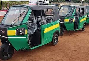 மின்சார ஆட்டோ வாங்க விரும்பும் மகளிருக்கு கூட்டுறவு வங்கிகளில் கடன் உதவி: கலெக்டர் தினேஷ்குமார் தகவல்