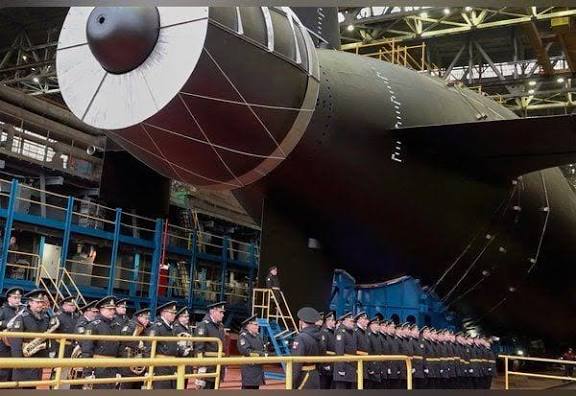 அணுசக்தி நீர்மூழ்கி கப்பல்: ரஷ்யாவின் அடுத்த அறிமுகம்