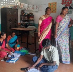 தாராபுரத்தில் வாக்காளர் பட்டியல் சிறப்பு தீவிர சீராய்வு பணி