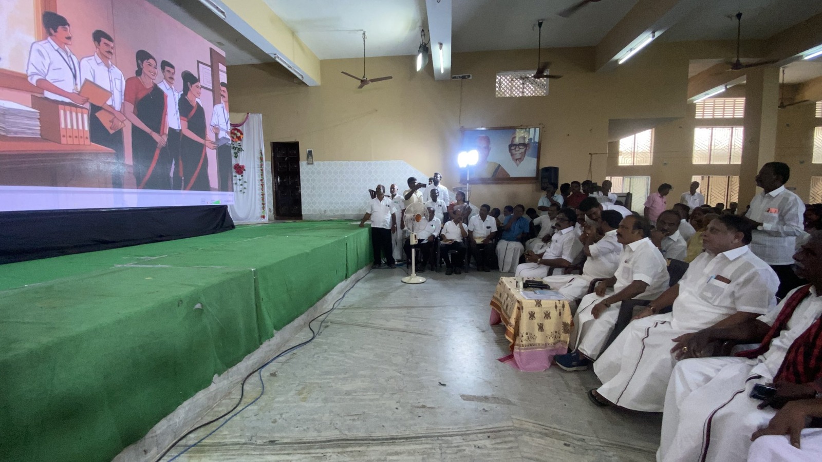 என் வாக்குச்சாவடி வெற்றி வாக்குச்சாவடி’ ஆலோசனைக் கூட்டம்