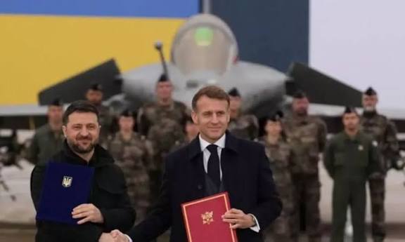 பிரான்சிடம் இருந்து 100 ரபேல் போர் விமானங்களை வாங்கும் உக்ரைன்