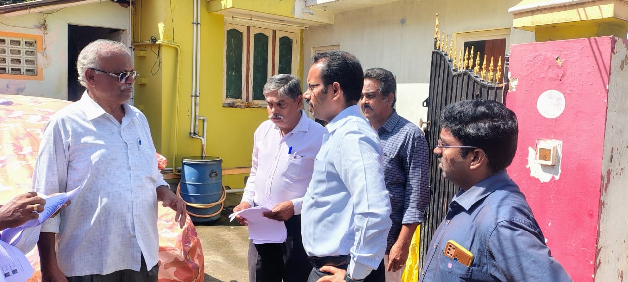 வாக்காளர் பட்டியல் தீவிர திருத்தம் தொடர்பாக கணக்கீட்டு படிவம் வழங்கும் பணி