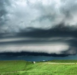 புயல் ஒன்று புறப்பட்டதே!!!!