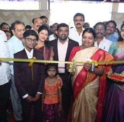 புதிதாக அமைக்கப்பட்டுள்ள மணவாளன் பல்லோக்கு சிறப்பு மருத்துவமனை