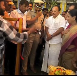 சின்னியம்பாளையம் அரசுபள்ளி அருகே புதிய சிக்னல்