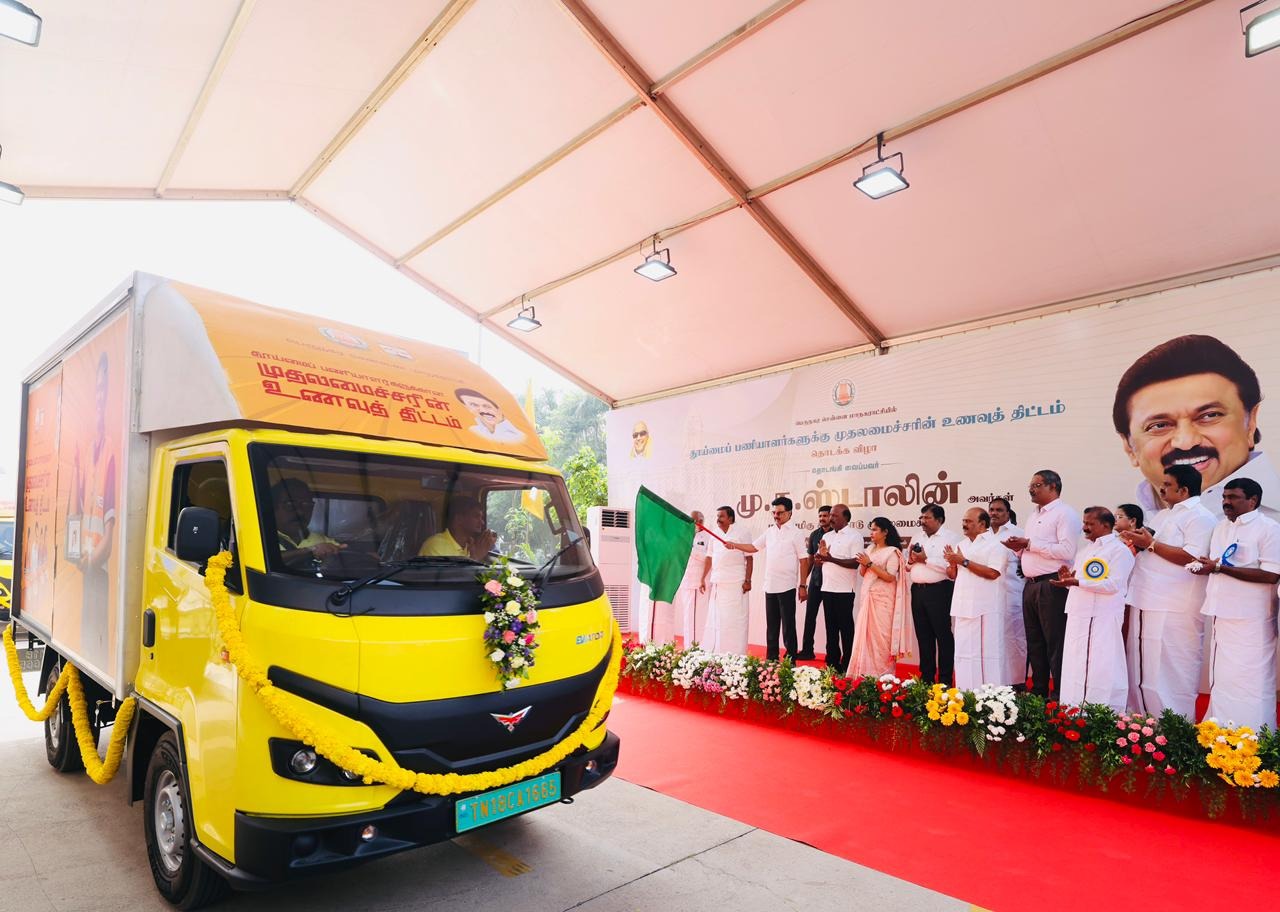 சென்னையில் தூய்மைப் பணியாளர்களுக்கு உணவு வழங்கும் திட்டம்