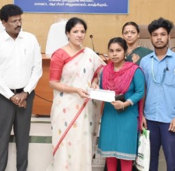 காஞ்சிபுரத்தில் மாற்றுத்திறனாளி பயனாளிகளுக்கு நலத்திட்ட உதவி