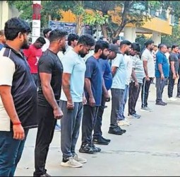 அடுத்த மக்கள் சந்திப்பு பயணத்திற்கு தயாராகிறார்: விஜய் மக்கள் பாதுகாப்பு படைக்கு தீவிர பயிற்சி