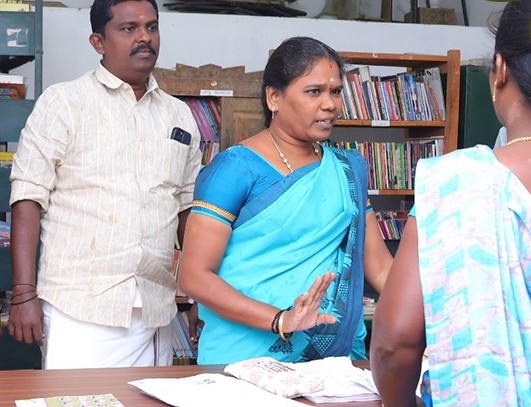 சங்கரன்கோவில் தொகுதி, தெற்கு அச்சம்பட்டி பகுதி வாக்குசாவடிகளில், வாக்காளர் சிறப்பு தீவிர திருத்த (SIR) பணி