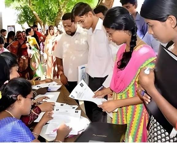 வேலூரில் நாளை தனியார்துறை வேலைவாய்ப்பு முகாம்