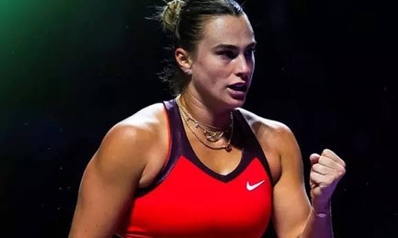 மகளிர் டென்னிஸ் சாம்பியன்ஷிப்: சபலென்கா இறுதிப்போட்டிக்கு முன்னேற்றம்