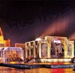 தஞ்சையில் கோலாகலம்; மாமன்னன் ராஜராஜ சோழனின் 1040வது சதய விழா துவக்கம்: 400 கலைஞர்கள் பரதமாடி புஷ்பாஞ்சலி