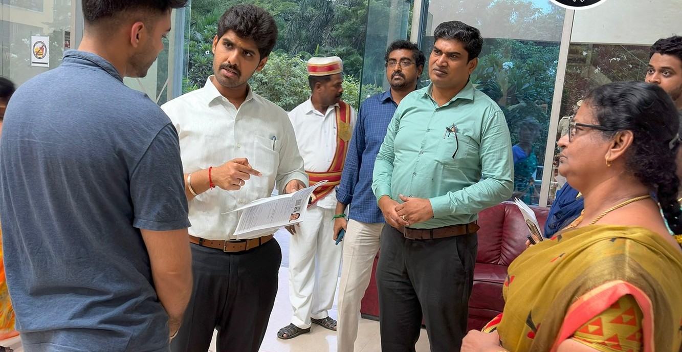 எஸ்ஐஆர் பணிகளை கலெக்டர் பிரதாப் நேரில் பார்வை