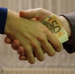 கையூட்டு...