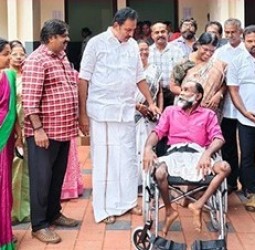 குமரியில் நேற்று நடந்த நலம்காக்கும் ஸ்டாலின் மருத்துவ முகாம்