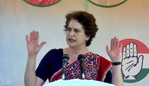 வாக்குத் திருட்டு மூலம் பிகாரில் என்டிஏ அரசு ஆட்சி அமைக்க விரும்புவதாகக் காங்கிரஸ் பொதுச் செயலாளர் பிரியங்கா காந்தி குற்றம் சாட்டினார்.