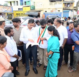 திருவைகுண்டத்தில் புதிய பேருந்து நிலைய கட்டுமானப் பணி