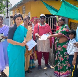 ஆற்காடு நகராட்சியில் வாக்குச்சாவடி நிலை அலுவலர்கள் சிறப்பு தீவிர திருத்த கணக்கீட்டு பதிவம்