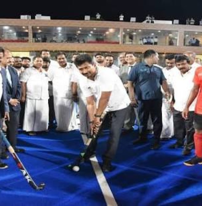 மதுரையில் ரூ. 10 கோடியில் சர்வதேச ஹாக்கி மைதானம்: துணை முதல்வர் உதயநிதி ஸ்டாலின் திறந்து வைக்கிறார்