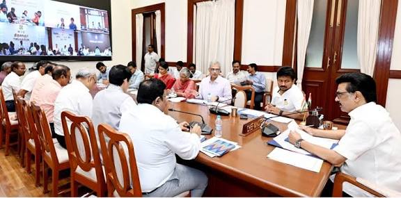 வடகிழக்கு பருவமழை முன்னேற்பாடுகள்: மாவட்ட ஆட்சியர்களுடன் முதல்வர் ஸ்டாலின் ஆலோசனை