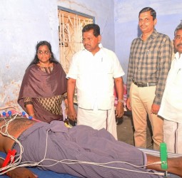 ஜான் தி பாப்டிஸ்ட் மேல்நிலைப் பள்ளியில் "நலம் காக்கும் ஸ்டாலின்" சிறப்பு மருத்துவ முகாம்