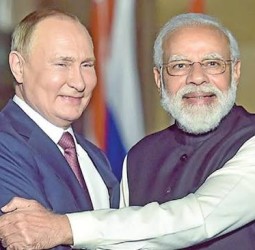 பிரதமர் மோடி புத்திசாலியான தலைவர்: ரஷ்ய அதிபர் புதின் பாராட்டு