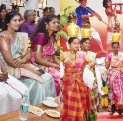 காஞ்சிபுரம் ஒன்றியம் கீழ்கதிர்பூர் தனியார் பள்ளியில் நடந்த கலைத் திருவிழா