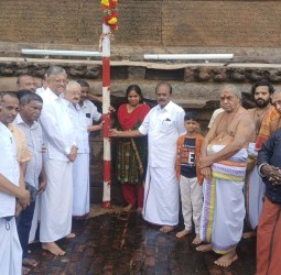 தஞ்சாவூர் பெரிய கோவிலில் மாமன்னன் ராஜராஜசோழனின் 1040-வது சதயவிழா