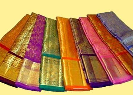 *பட்டுப்புடவை அலப்பறை*
