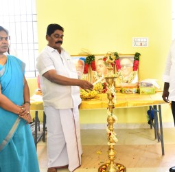 துரையேறி கிராமத்தில் புதிய கிராம அறிவு மைய கட்டிடம்