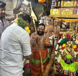 ஆண்டாள் திருக்கோவிலில் மாநில பாஜக தலைவர் நயினார் நாகேந்திரன் நேற்று தரிசனம்