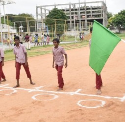 பேரறிஞர் அண்ணா விளையாட்டு அரங்கத்தில் மாற்றுத்திறனாளிகளுக்கான மாவட்ட அளவிலான விளையாட்டுப் போட்டி