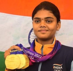 உலகக் கோப்பை வில்வித்தை: வெண்கலம் வென்று ஜோதி சுரேகா சாதனை