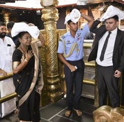திரவுபதி முர்முவின் சபரிமலை வழிபாடு குறித்து காவல் துணை கண்காணிப்பாளர் சர்ச்சை பதிவு: பாஜக கண்டனம்