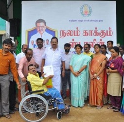 அம்மூர் பேரூராட்சி அரசினர் மேல்நிலைப் பள்ளியில் நேற்று நடந்த நலன் காக்கும் ஸ்டாலின் மருத்துவ முகாம்