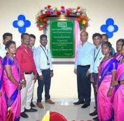 ரெப்கோ நுண்கடன் நிறுவனத்தின் புதிய மதுரை மண்டல அலுவலகம்  இயக்குநர்கள் சந்தானம், தங்கராஜு திறந்து வைத்தனர்