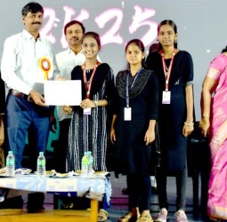 ஈரோடு மாவட்டத்தில் நடைபெற்ற கலைத்திருவிழா