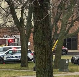 அமெரிக்காவில் தொடரும் அதிர்ச்சி; இந்திய வம்சாவளியை சேர்ந்தவர் சுட்டுக்கொலை