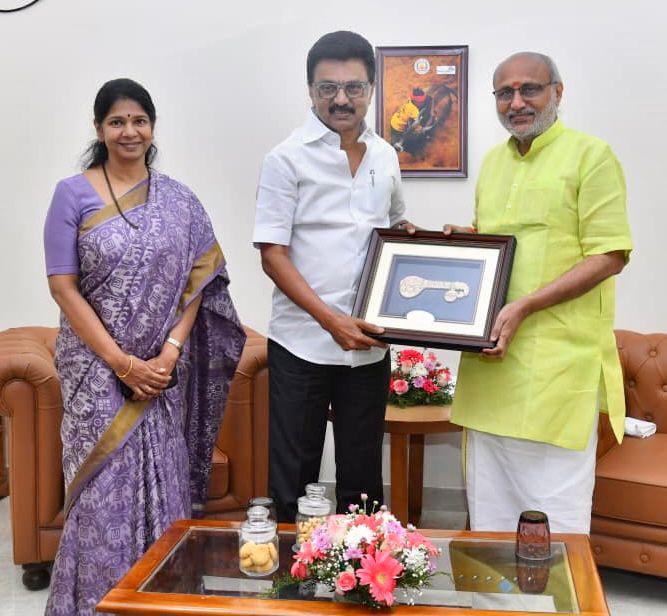 சி.பி.ராதா கிருஷ்ணனை முதல்வர் ஸ்டாலின் சந்திப்பு