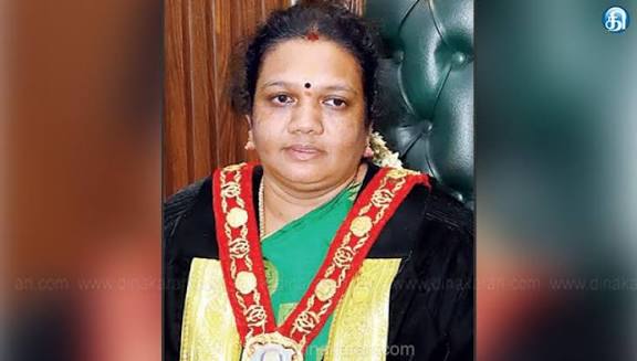 மதுரை மேயரின் ராஜினாமா ஏற்பு