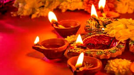 விளக்கேற்றுவதன் பலன்கள்