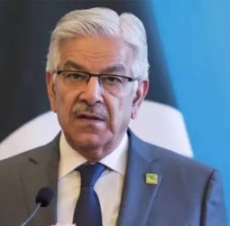 எங்களுக்கு எதிராக மீண்டும் போரிட வாருங்கள்’பாகிஸ்தான் ராணுவ மந்திரி அடாவடி