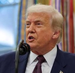 எச்1பி விசாவுக்கான புதிய கட்டணத்தை ரத்து செய்யக் கோரி அமெரிக்க நீதிமன்றத்தில் வழக்கு