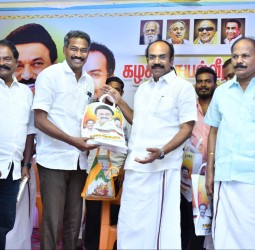 சிவகாசி தொகுதி திமுக செயல் வீரர்கள் கூட்டத்தில் நலத்திட்ட உதவி